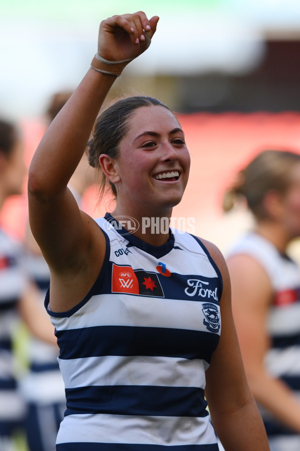 AFLW 2024 Round 04 - Gold Coast v Geelong - A-54189765