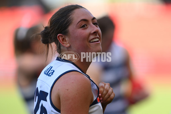 AFLW 2024 Round 04 - Gold Coast v Geelong - A-54189766