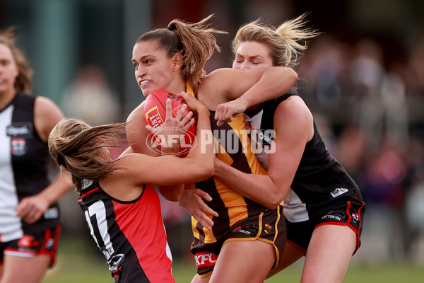 AFLW 2024 Round 04 - St Kilda v Hawthorn - A-54189822