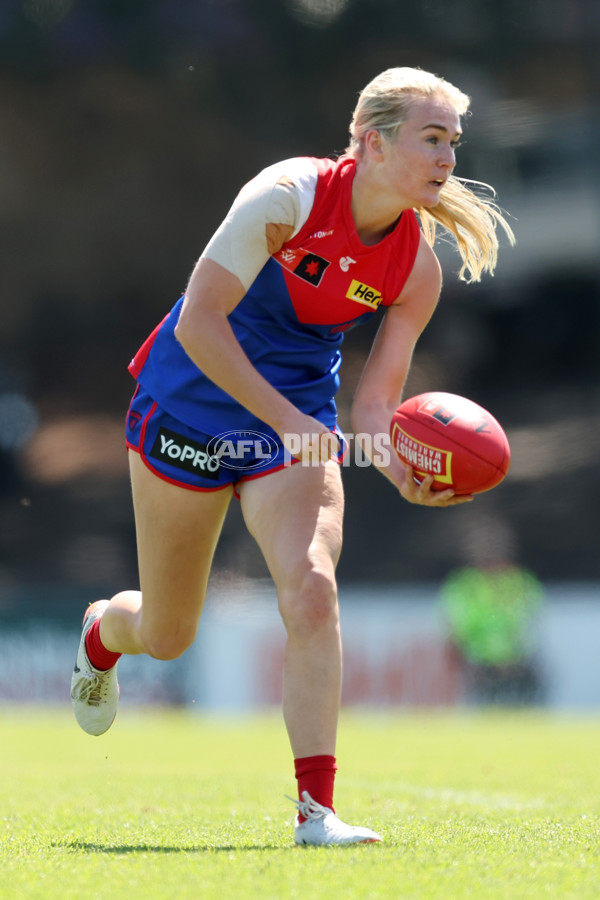 AFLW 2024 Round 04 - Fremantle v Melbourne - A-54190363