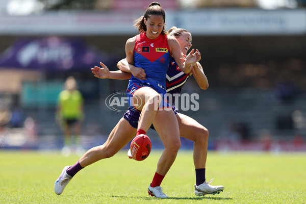 AFLW 2024 Round 04 - Fremantle v Melbourne - A-54192774