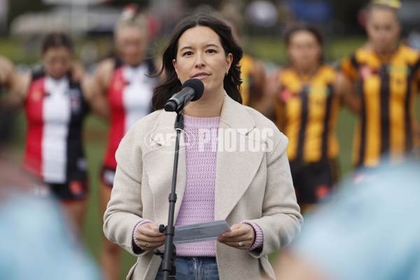 AFLW 2024 Round 04 - St Kilda v Hawthorn - A-54194850