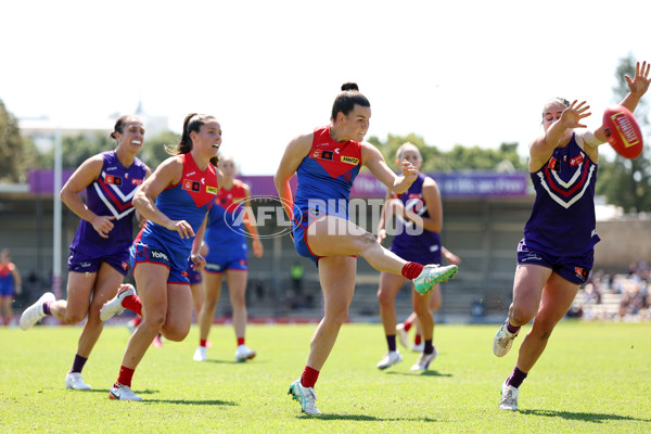 AFLW 2024 Round 04 - Fremantle v Melbourne - A-54195753