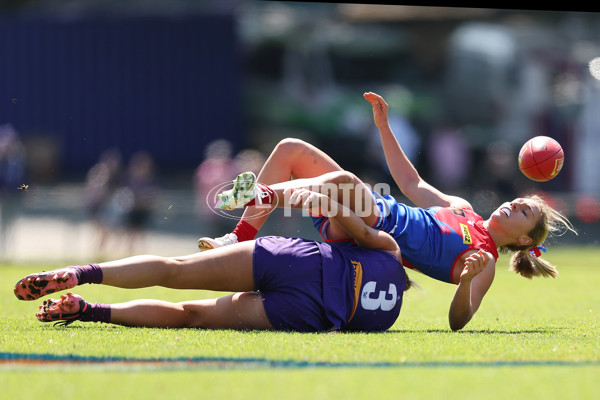 AFLW 2024 Round 04 - Fremantle v Melbourne - A-54195780