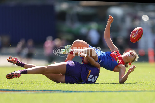 AFLW 2024 Round 04 - Fremantle v Melbourne - A-54195782