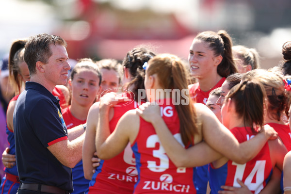 AFLW 2024 Round 04 - Fremantle v Melbourne - A-54197352