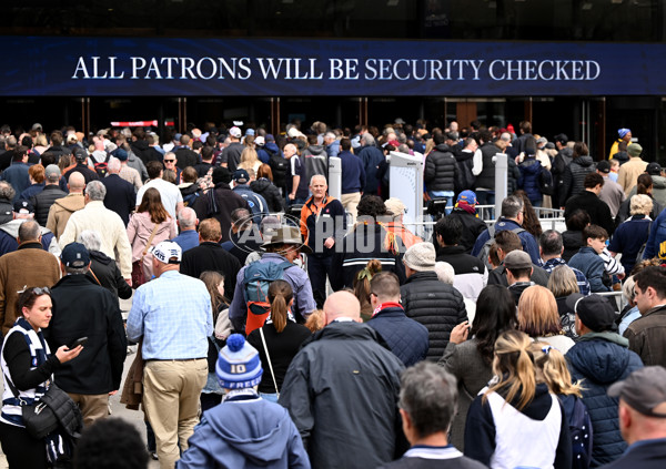 AFL 2024 Second Preliminary Final - Geelong v Brisbane - A-54198343