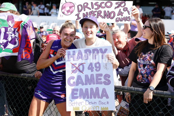 AFLW 2024 Round 04 - Fremantle v Melbourne - A-54202473