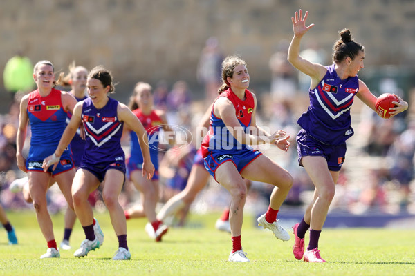 AFLW 2024 Round 04 - Fremantle v Melbourne - A-54203230