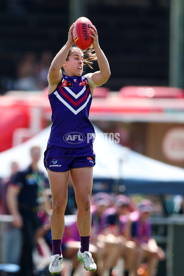AFLW 2024 Round 04 - Fremantle v Melbourne - A-54203242
