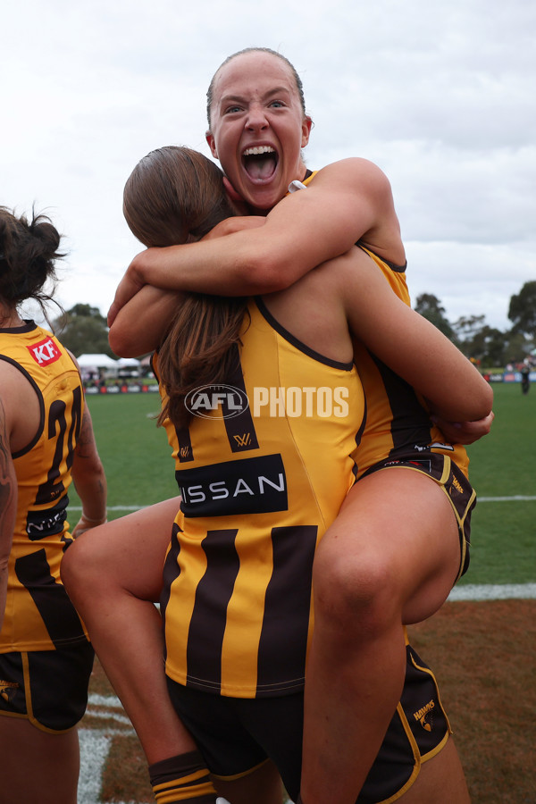 AFLW 2024 Round 04 - St Kilda v Hawthorn - A-54203259