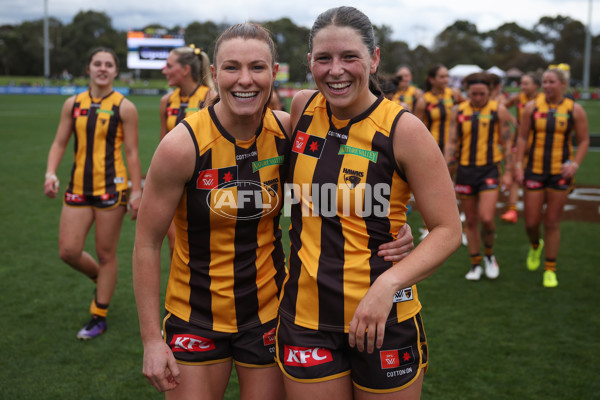 AFLW 2024 Round 04 - St Kilda v Hawthorn - A-54205030