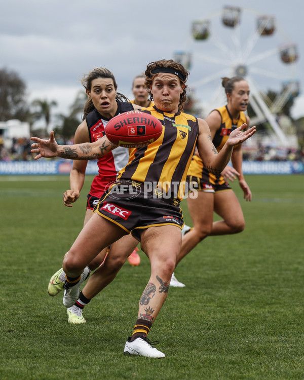 AFLW 2024 Round 04 - St Kilda v Hawthorn - A-54208295