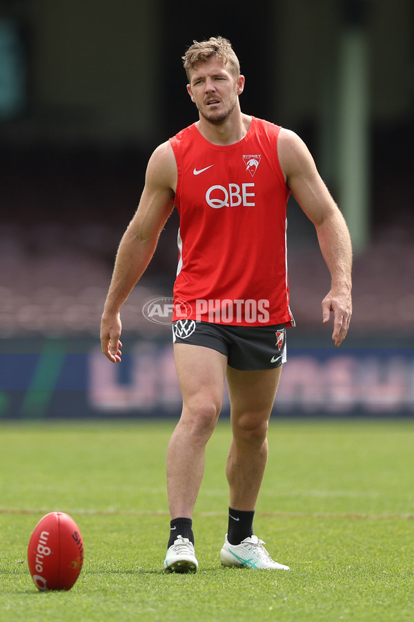 AFL 2024 Training - Sydney 220924 - A-54229201