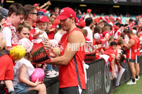 AFL 2024 Training - Sydney 220924 - A-54231855