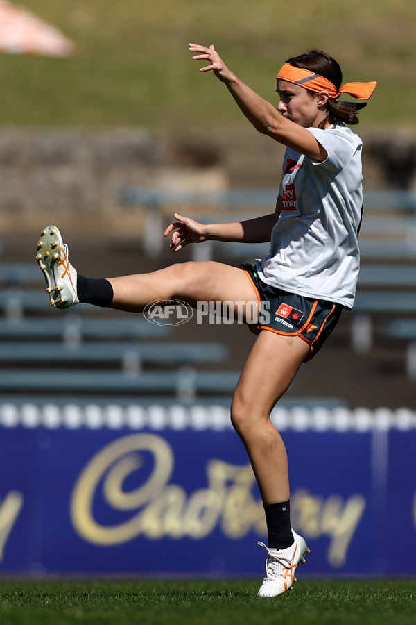 AFLW 2024 Round 04 - Sydney v GWS - A-54231899