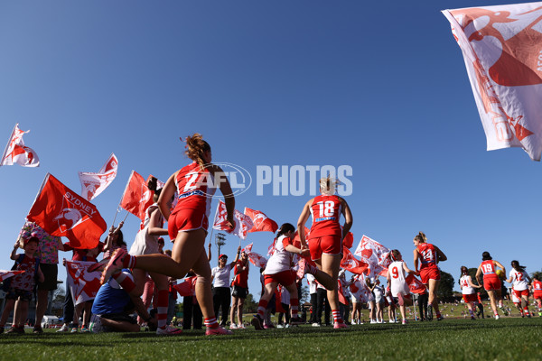 AFLW 2024 Round 04 - Sydney v GWS - A-54234366