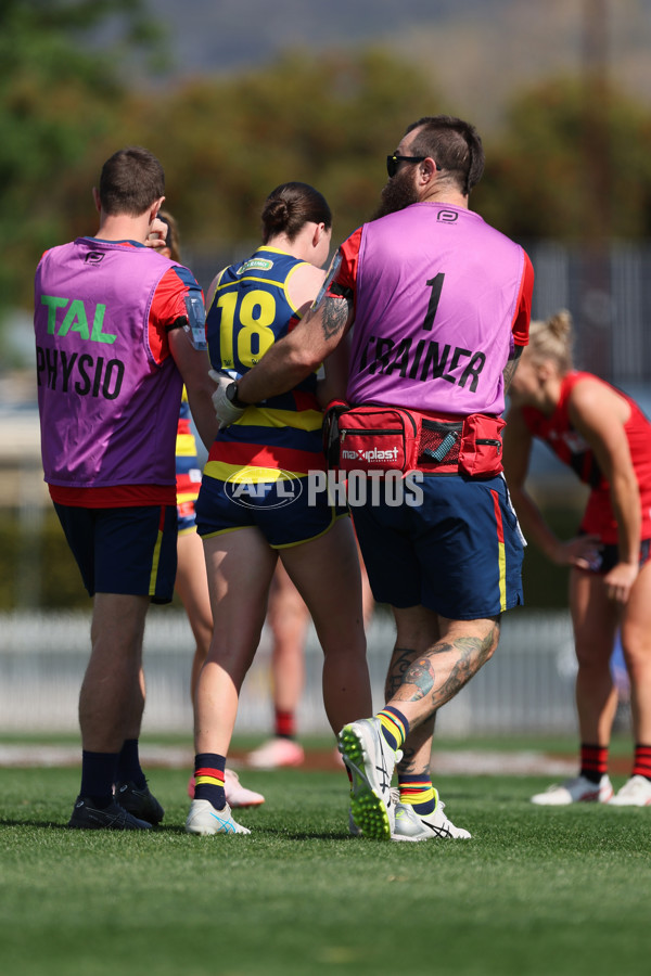 AFLW 2024 Round 04 - Adelaide v Essendon - A-54236301