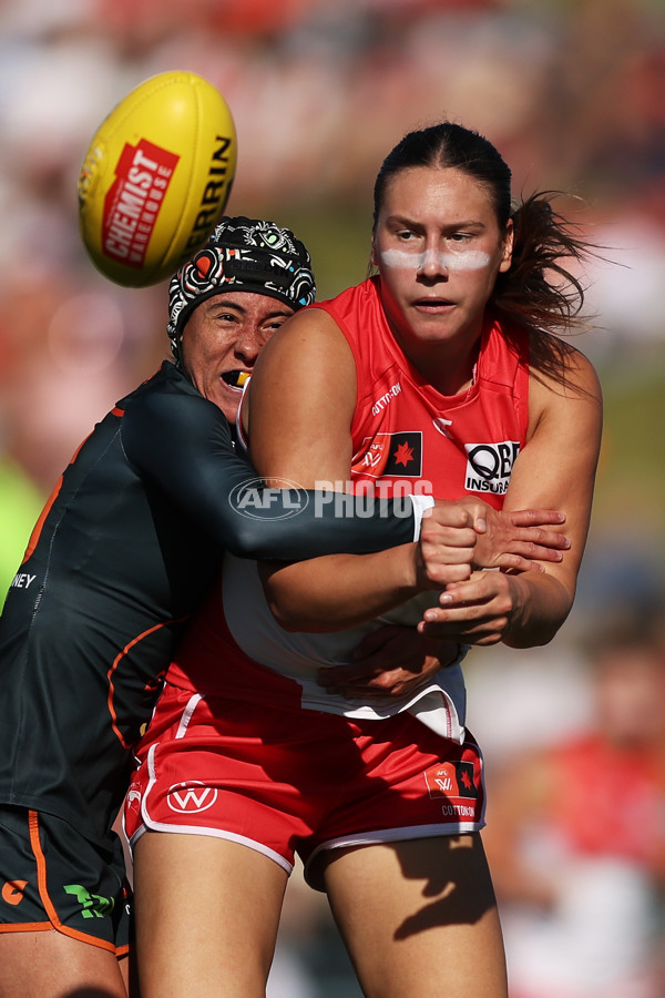 AFLW 2024 Round 04 - Sydney v GWS - A-54236363