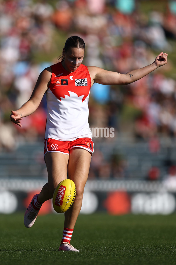 AFLW 2024 Round 04 - Sydney v GWS - A-54236382