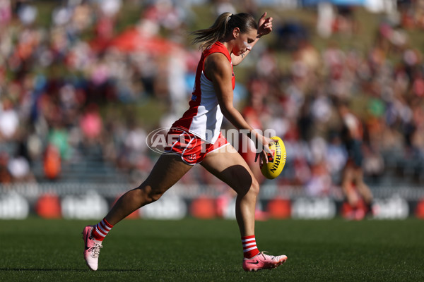 AFLW 2024 Round 04 - Sydney v GWS - A-54236906