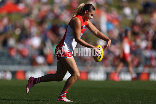 AFLW 2024 Round 04 - Sydney v GWS - A-54236907