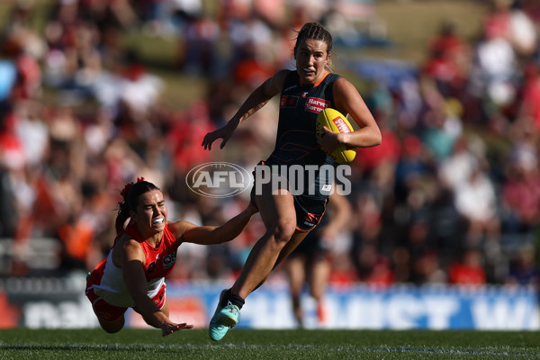 AFLW 2024 Round 04 - Sydney v GWS - A-54236982