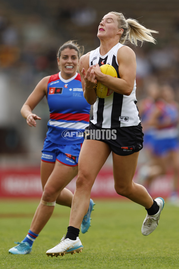 AFLW 2024 Round 04 - Collingwood v Western Bulldogs - A-54241706