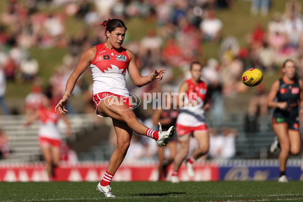 AFLW 2024 Round 04 - Sydney v GWS - A-54242340