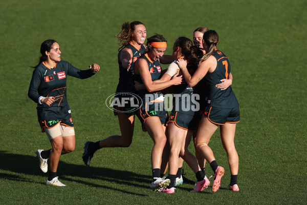 AFLW 2024 Round 04 - Sydney v GWS - A-54245144