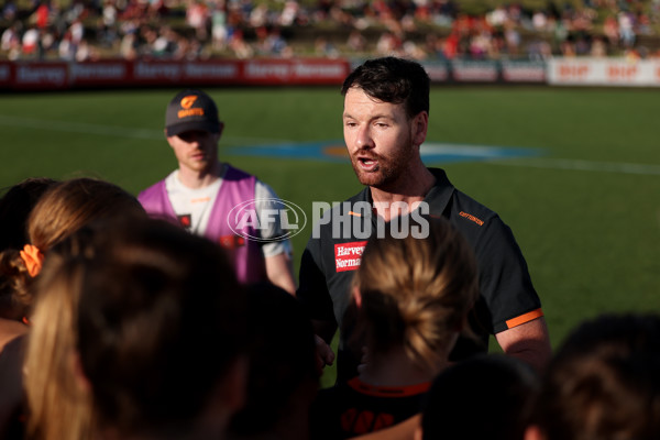 AFLW 2024 Round 04 - Sydney v GWS - A-54247113