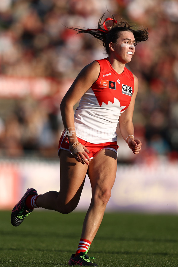 AFLW 2024 Round 04 - Sydney v GWS - A-54247168