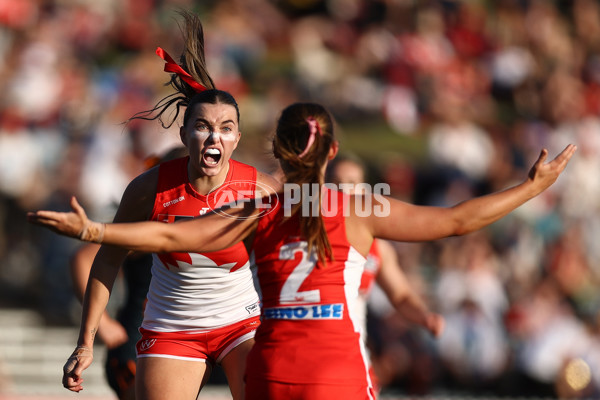 AFLW 2024 Round 04 - Sydney v GWS - A-54247862