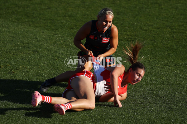 AFLW 2024 Round 04 - Sydney v GWS - A-54250052