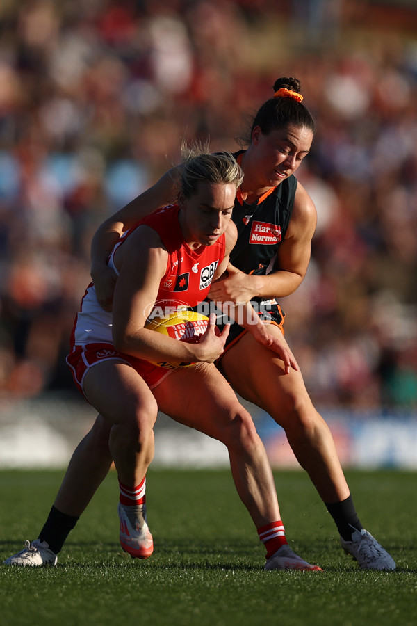 AFLW 2024 Round 04 - Sydney v GWS - A-54250059