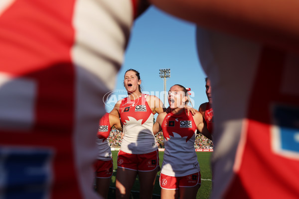 AFLW 2024 Round 04 - Sydney v GWS - A-54250060