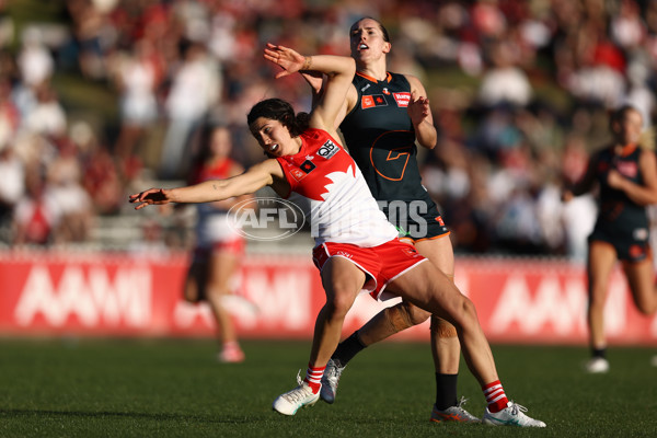 AFLW 2024 Round 04 - Sydney v GWS - A-54250062