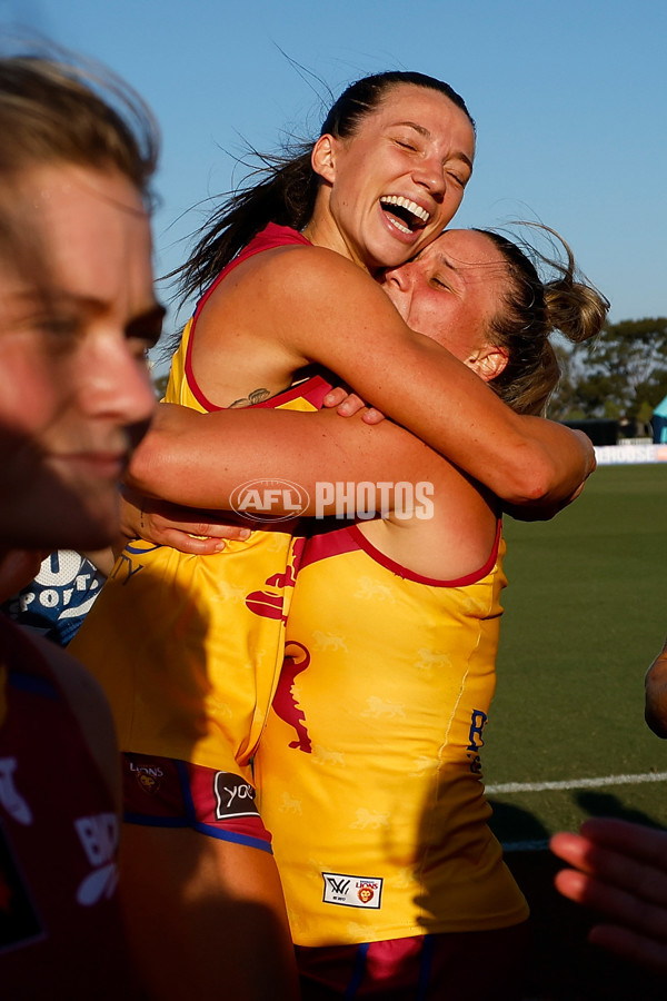 AFLW 2024 Round 04 - West Coast v Brisbane - A-54255870