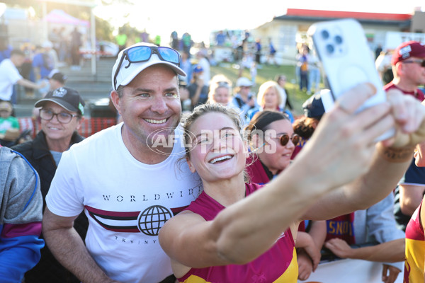 AFLW 2024 Round 04 - West Coast v Brisbane - A-54257819