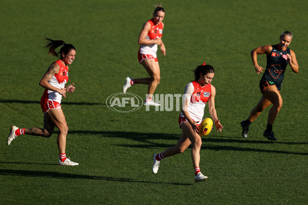 AFLW 2024 Round 04 - Sydney v GWS - A-54257871