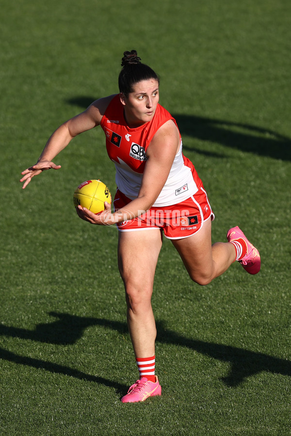 AFLW 2024 Round 04 - Sydney v GWS - A-54258242