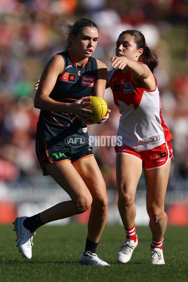 AFLW 2024 Round 04 - Sydney v GWS - A-54258244