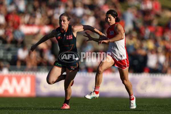 AFLW 2024 Round 04 - Sydney v GWS - A-54258251