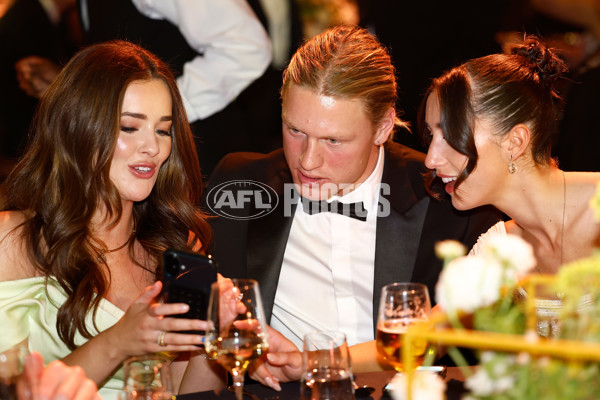 AFL 2024 Media - Brownlow Medal - A-54296418