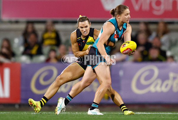 AFLW 2024 Round 05 - Richmond v Port Adelaide - A-54320147