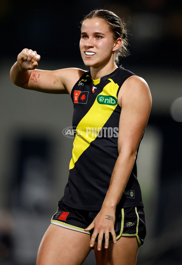 AFLW 2024 Round 05 - Richmond v Port Adelaide - A-54320173