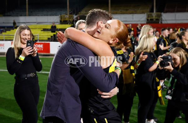 AFLW 2024 Round 05 - Richmond v Port Adelaide - A-54320222