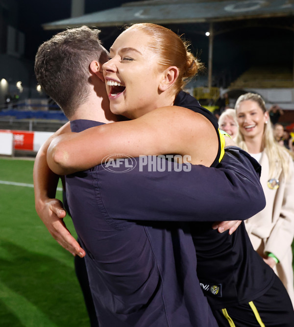 AFLW 2024 Round 05 - Richmond v Port Adelaide - A-54320423