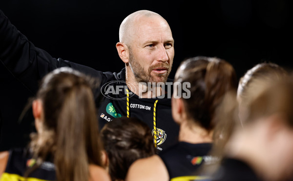 AFLW 2024 Round 05 - Richmond v Port Adelaide - A-54323013