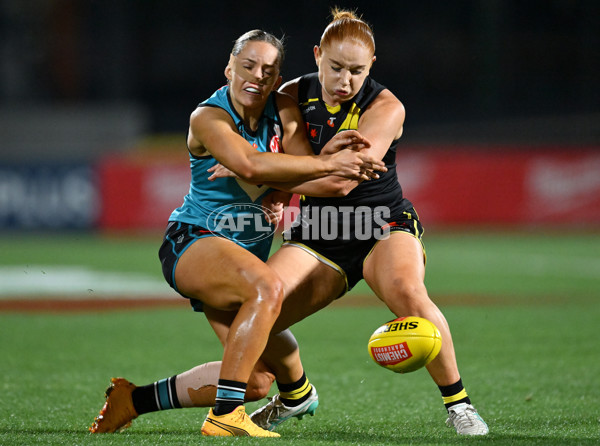 AFLW 2024 Round 05 - Richmond v Port Adelaide - A-54323084